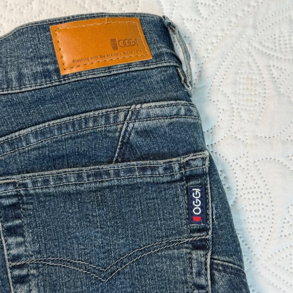 Oggi Jeans Ring Carbon Dark Wash Flare Leg Denim Size 11 Womens